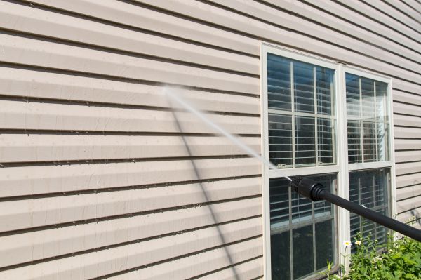 Pressure Washing in Fairfax