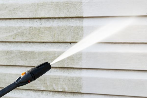 House Exterior Cleaning in Fairfax