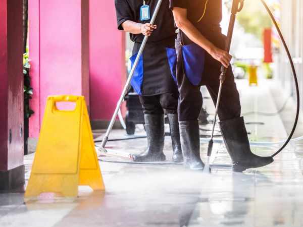 Store Powerwashing in Fairfax